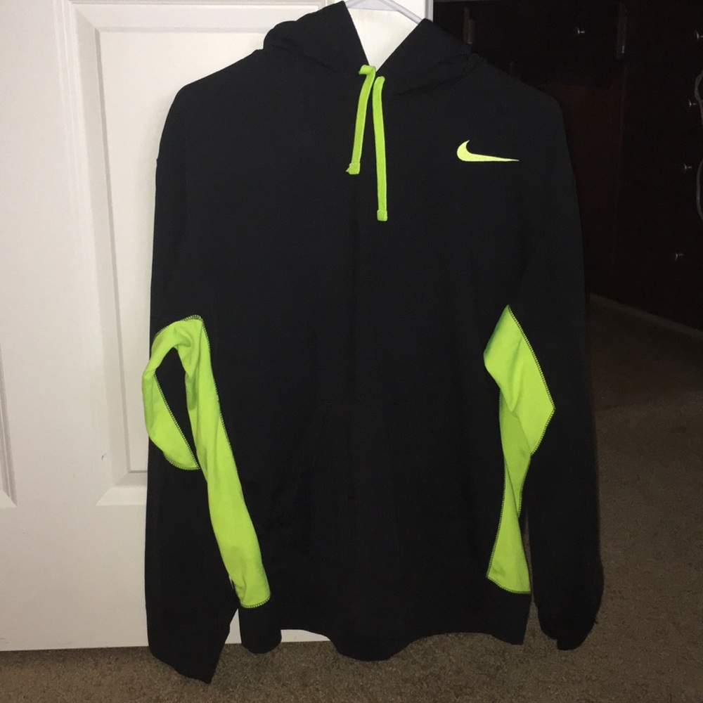 Nike Therma fit sweatshirt